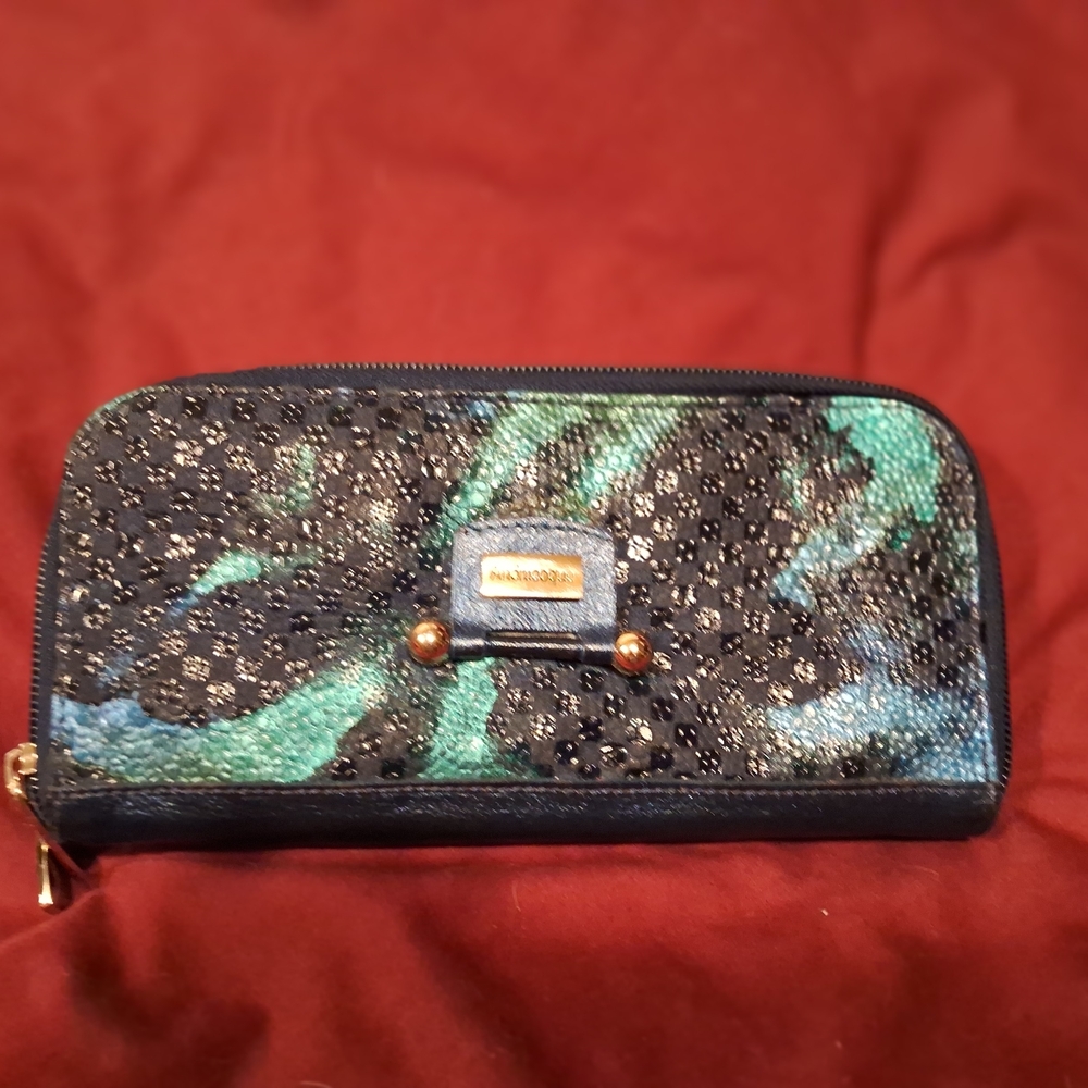 Anchicoque Blue and Green Genuine Leather Women's Full Sized Wallet